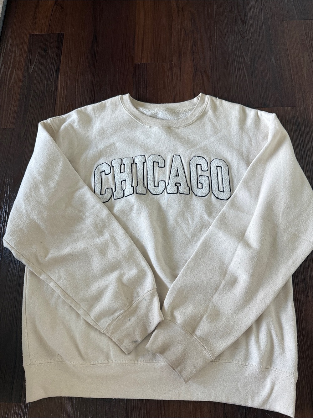 Chicago Crewneck Sweatshirt in Off-White